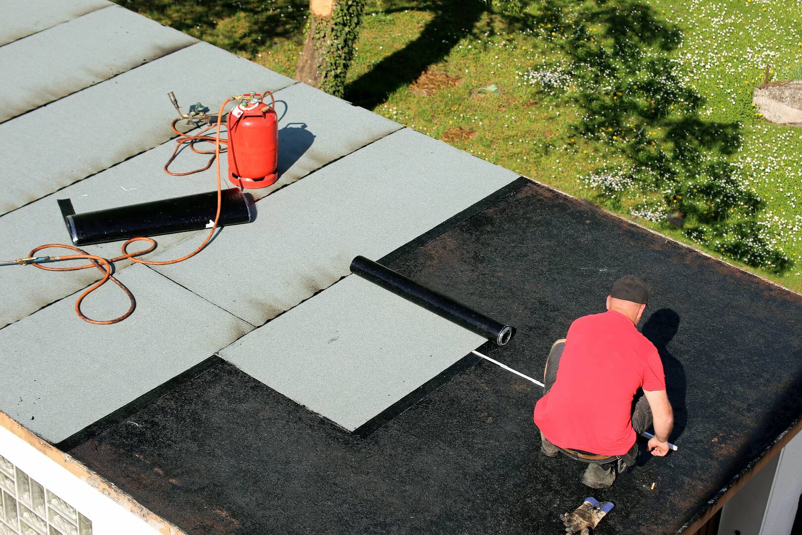 Everlast Roofing and Gutters