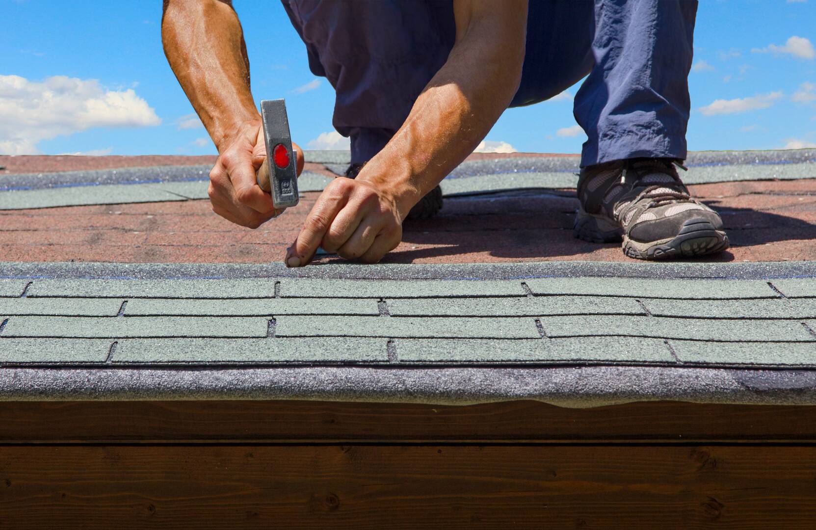 K & R Roofing and Gutters